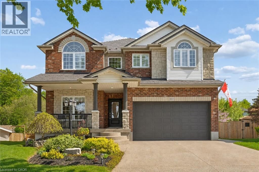 Property Photo:  697 Breakwater Crescent  ON N2K 4H8 