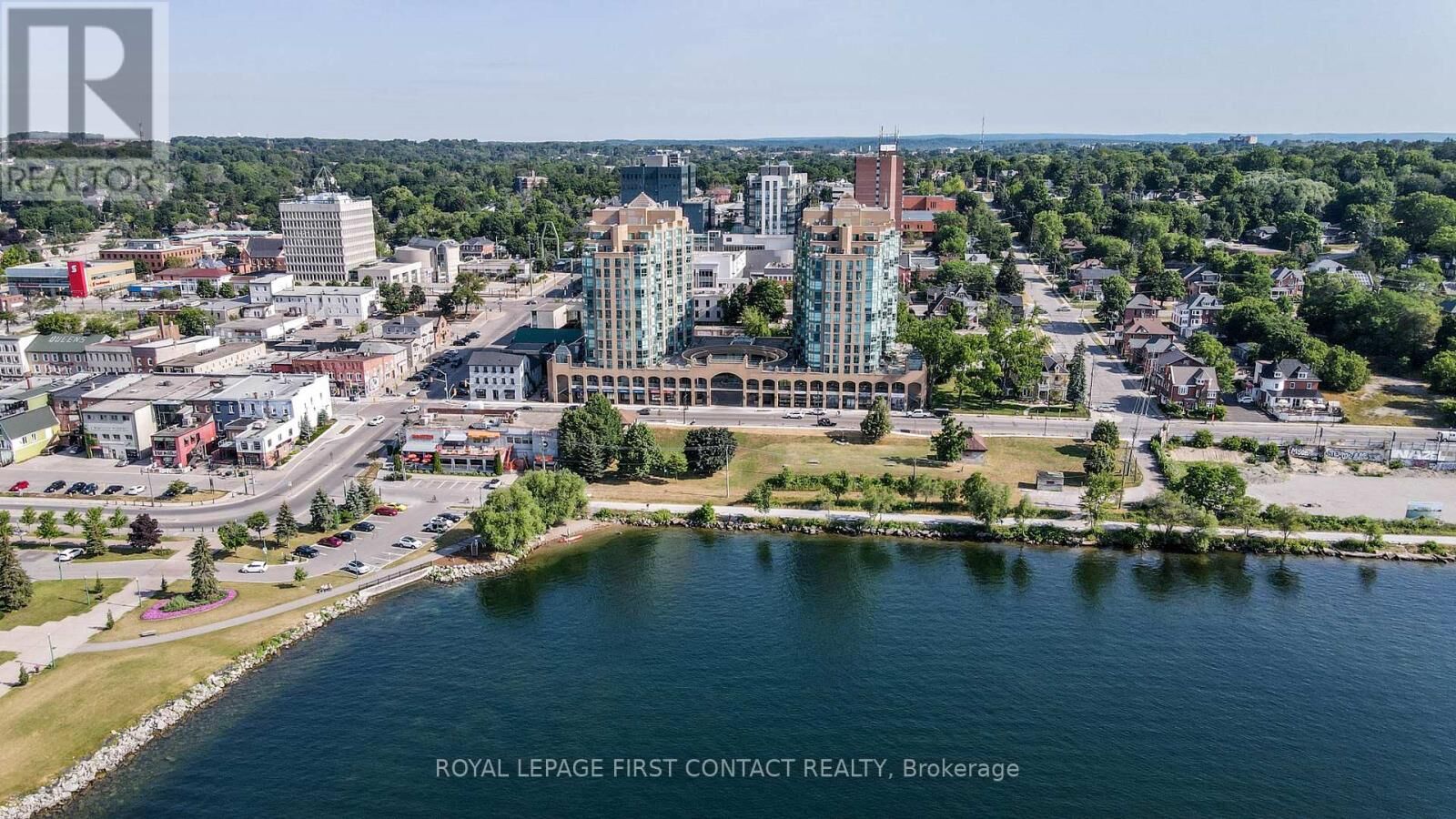 Property Photo:  140 Dunlop Street East 309  ON L4M 6H9 