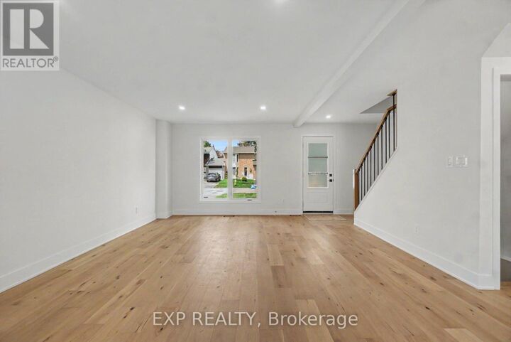 Property Photo:  56 Glen Park Drive  ON K1B 3Z2 