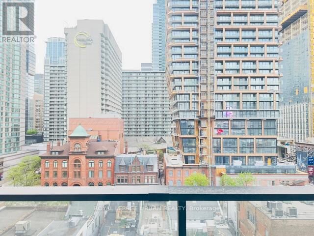Property Photo:  20 Edward Street 602  ON M5G 0C5 