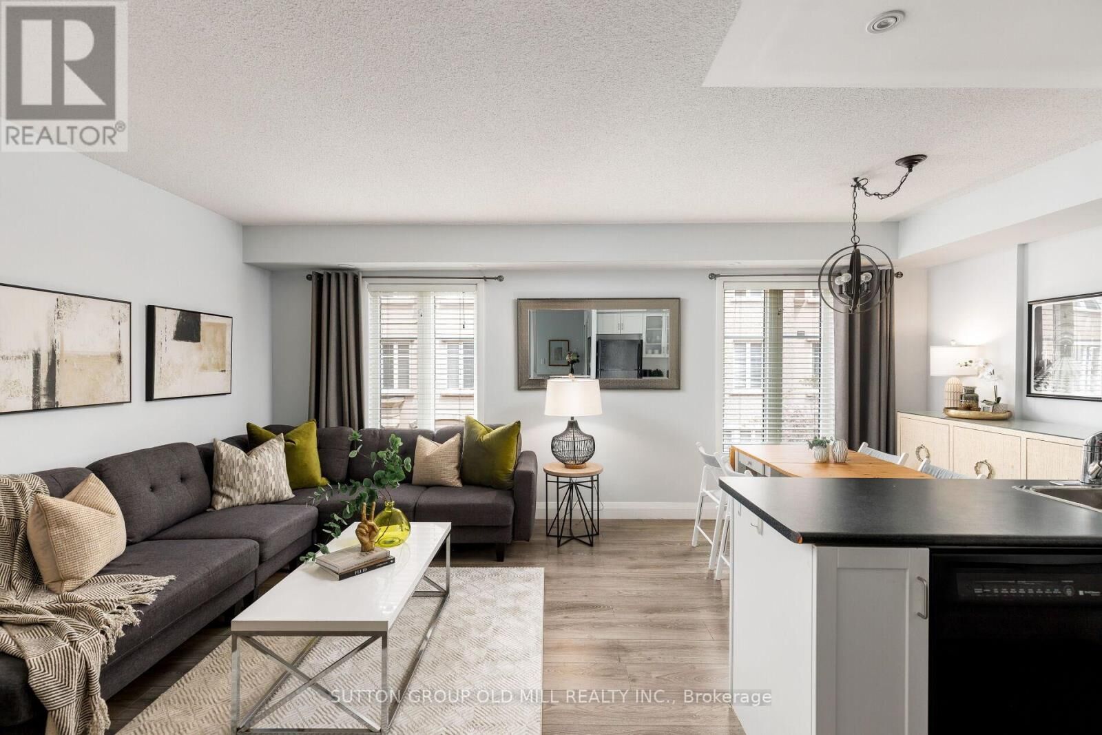 Property Photo:  46 Western Battery Road 809  ON M6K 3P1 