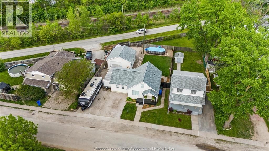 Property Photo: 2186 Janette ON N8X 1Z8
