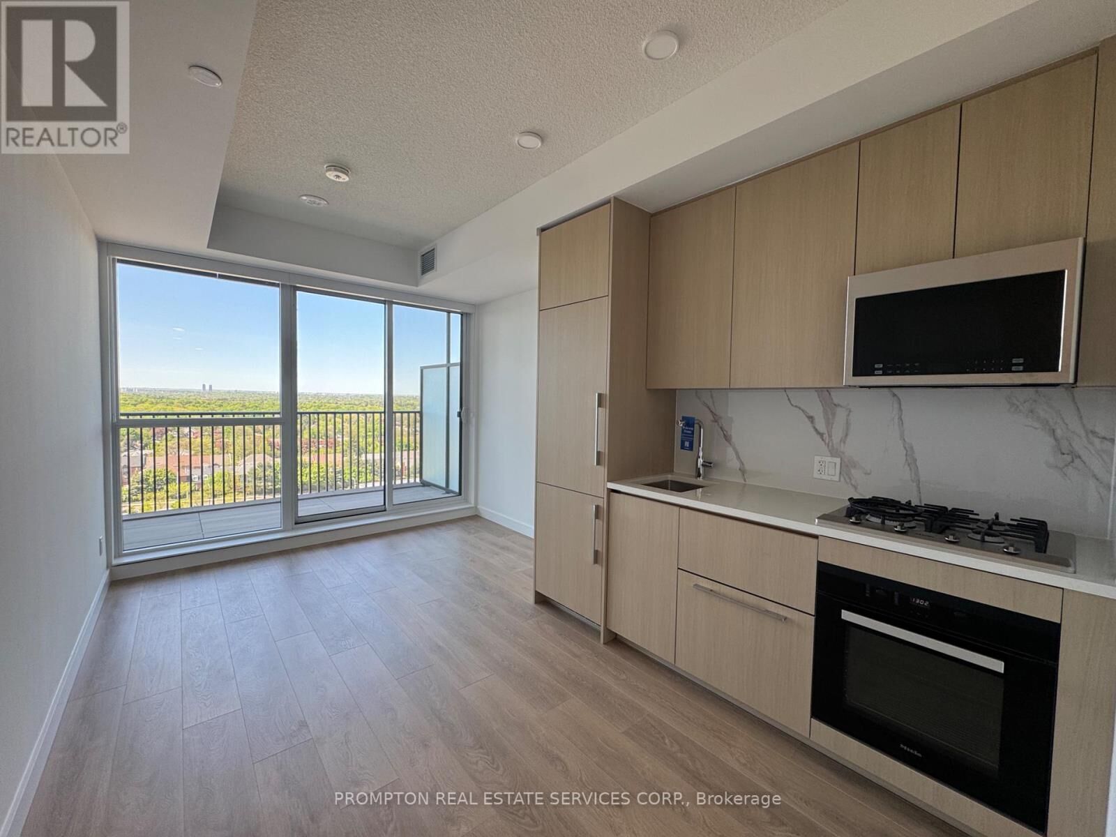 Property Photo: 68 Esther Shiner Blvd Boulevard 1507 ON M2K 0J6
