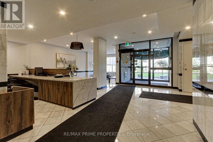 Property Photo:  250 Davis Drive 603  ON L3Y 7T7 