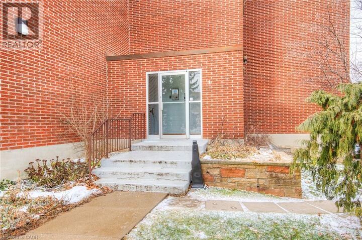 Property Photo: 4 Avalon Place 303 ON N2M 4N6