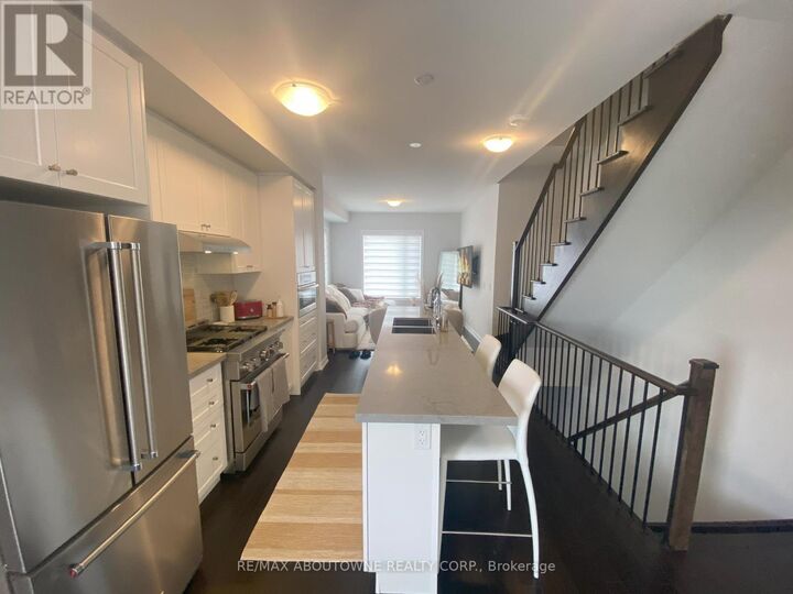 Property Photo: 348 Wheat Boom Drive 8 ON L6H 3V6