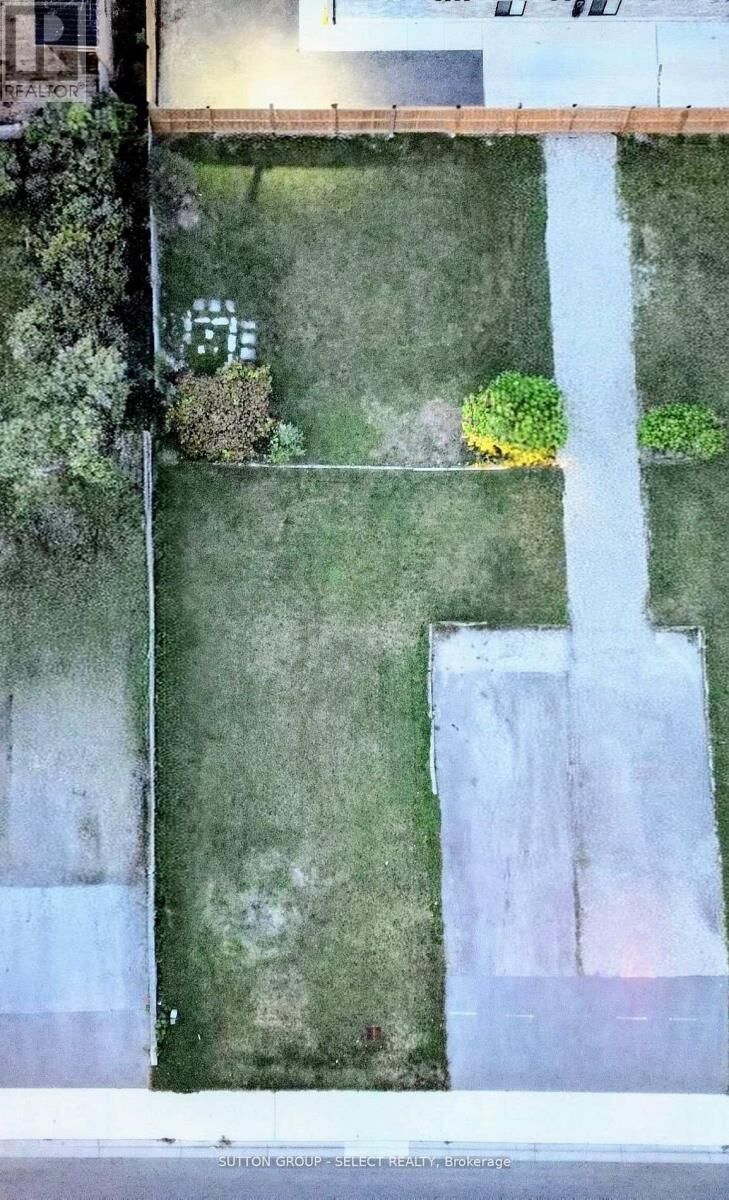 Property Photo:  616 Eden Avenue  ON N6C 2Z6 