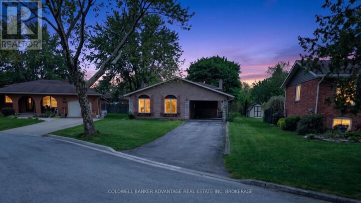 Property Photo: 6976 Abbey Circle ON L2J 3N4