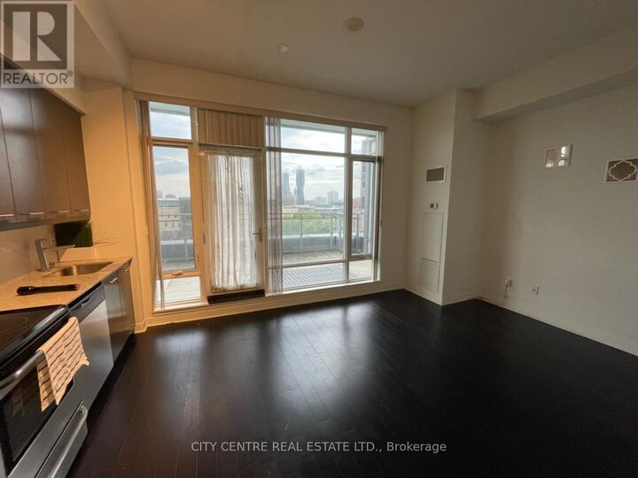 Property Photo:  365 Prince Of Wales Drive 601  ON L5B 0G6 