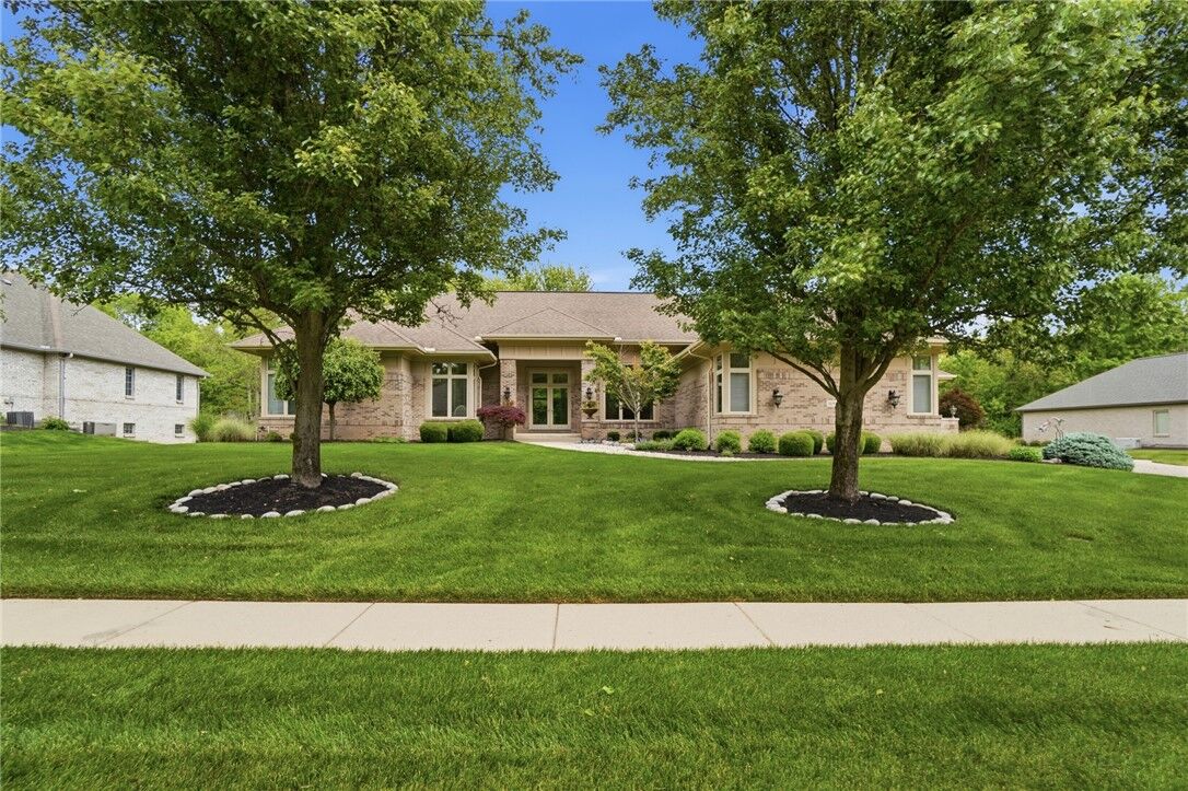Property Photo:  1696 Fox Trail  OH 45305 