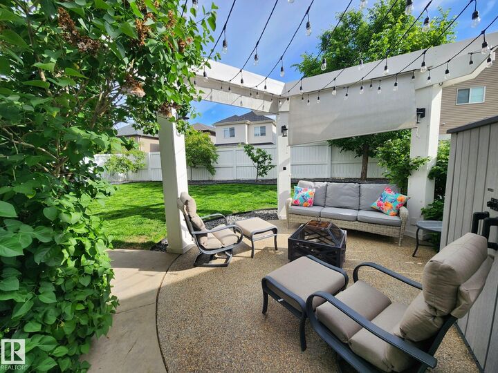 Property Photo: 22933 94A Avenue NW AB T5T 7B5