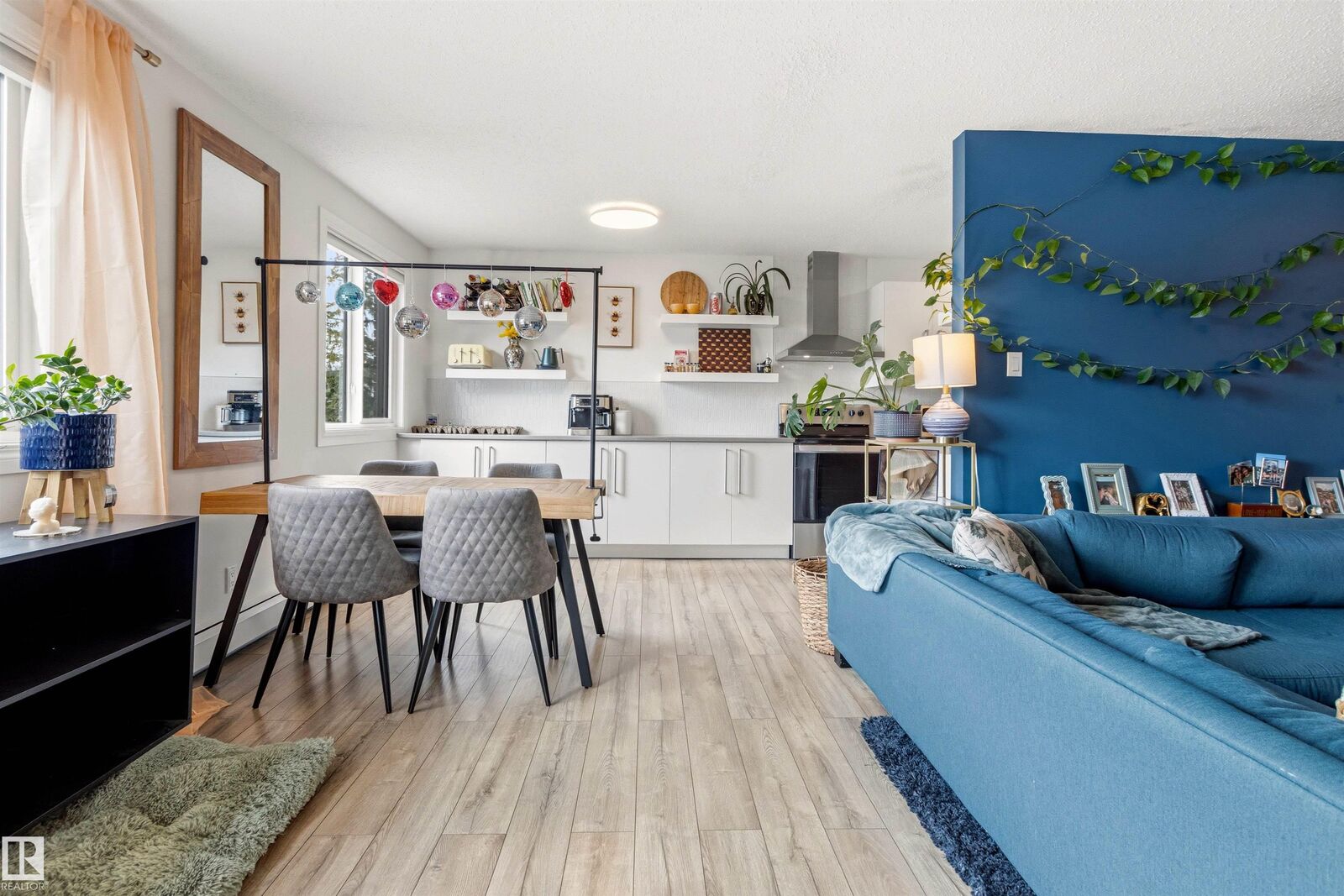 Property Photo: 14819 51 Avenue NW 217 AB T6H 5G4
