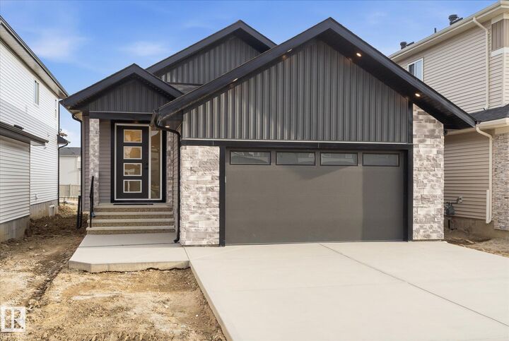 Property Photo: 164 Caledon Crescent AB T7X 4E3