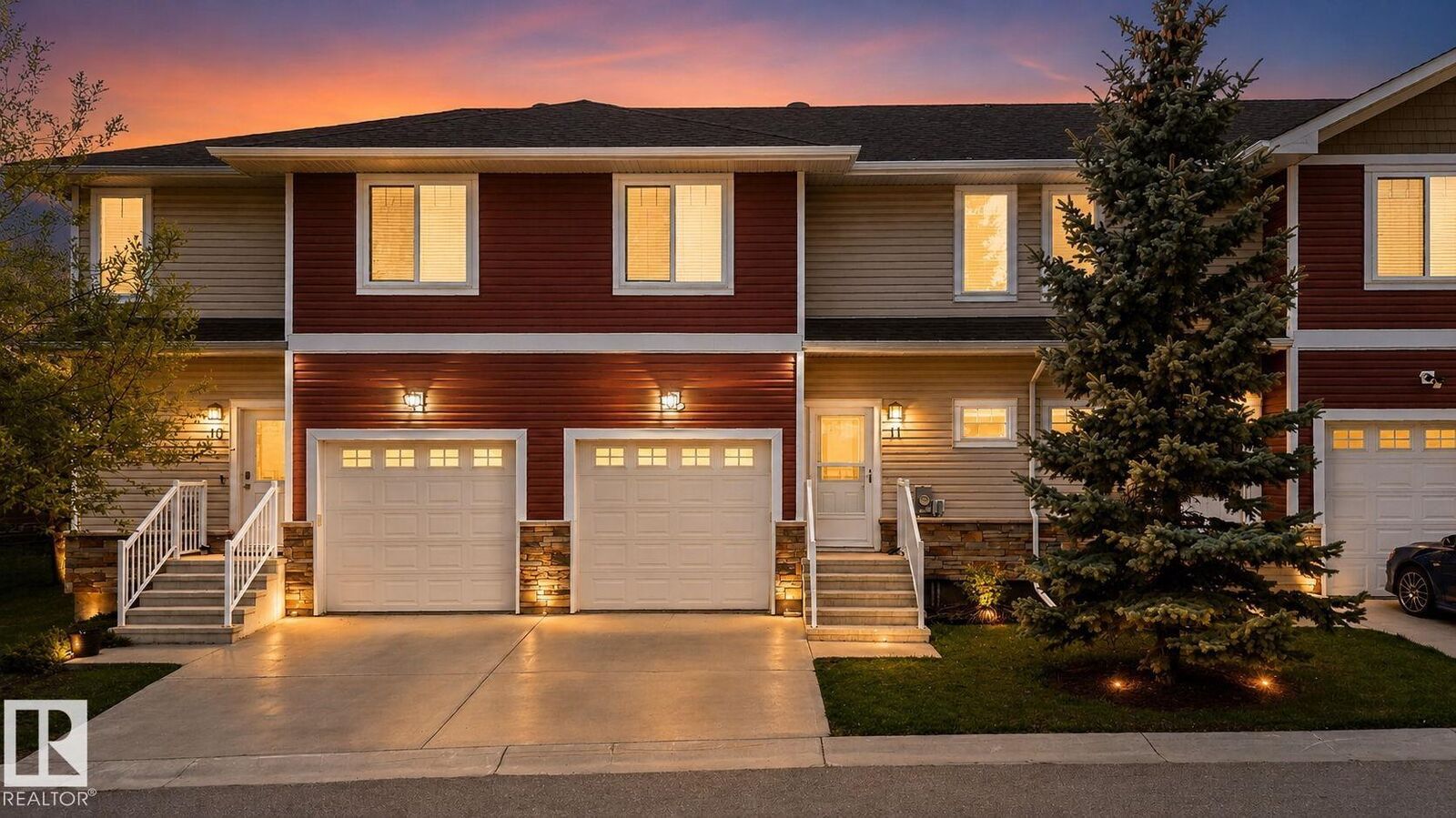 Property Photo:  450 McConachie Way NW 11  AB T5Y 0S8 