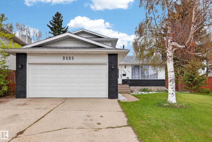 Property Photo:  3232 145 Avenue NW  AB T5Y 2E5 