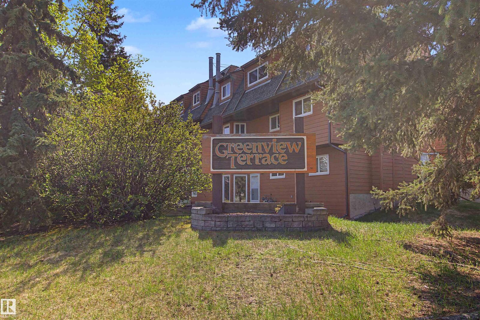 Property Photo: 5953 40 Avenue NW AB T6L 3P6