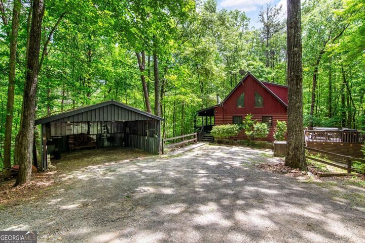 Property Photo: 317 North Pine Road GA 30536