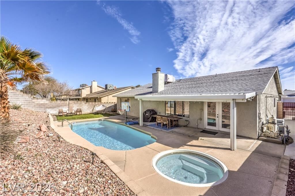 Property Photo:  1108 Pagosa Way  NV 89128 