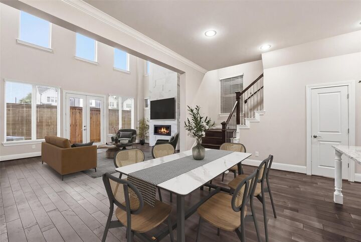 Property Photo:  1121 Shepherd Oaks Drive  TX 77018 