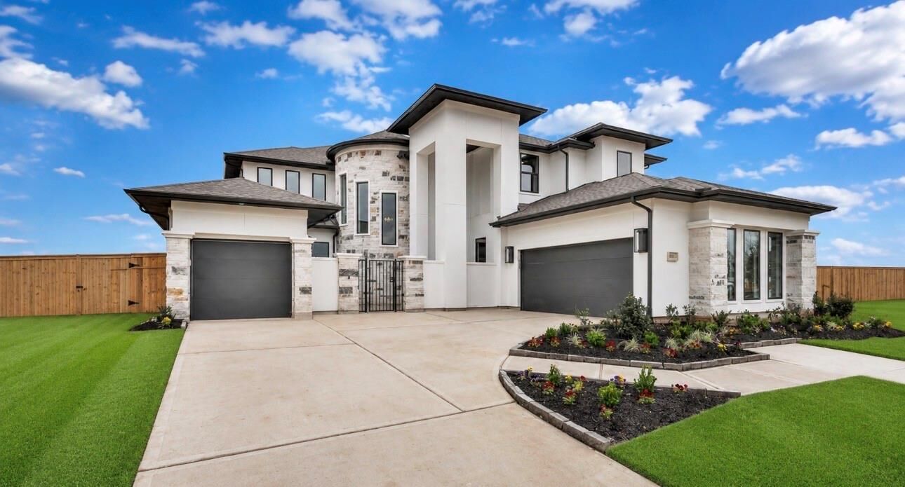 Property Photo: 8915 Orchard Cove TX 77459