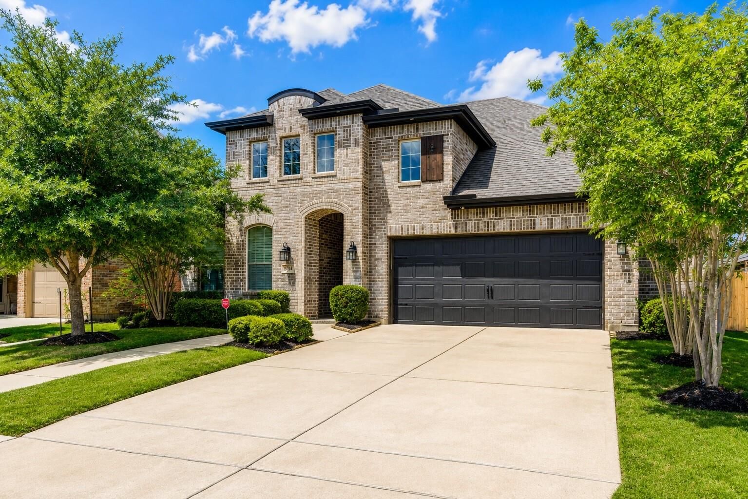 Property Photo: 23642 Kingston Ridge Way TX 77493
