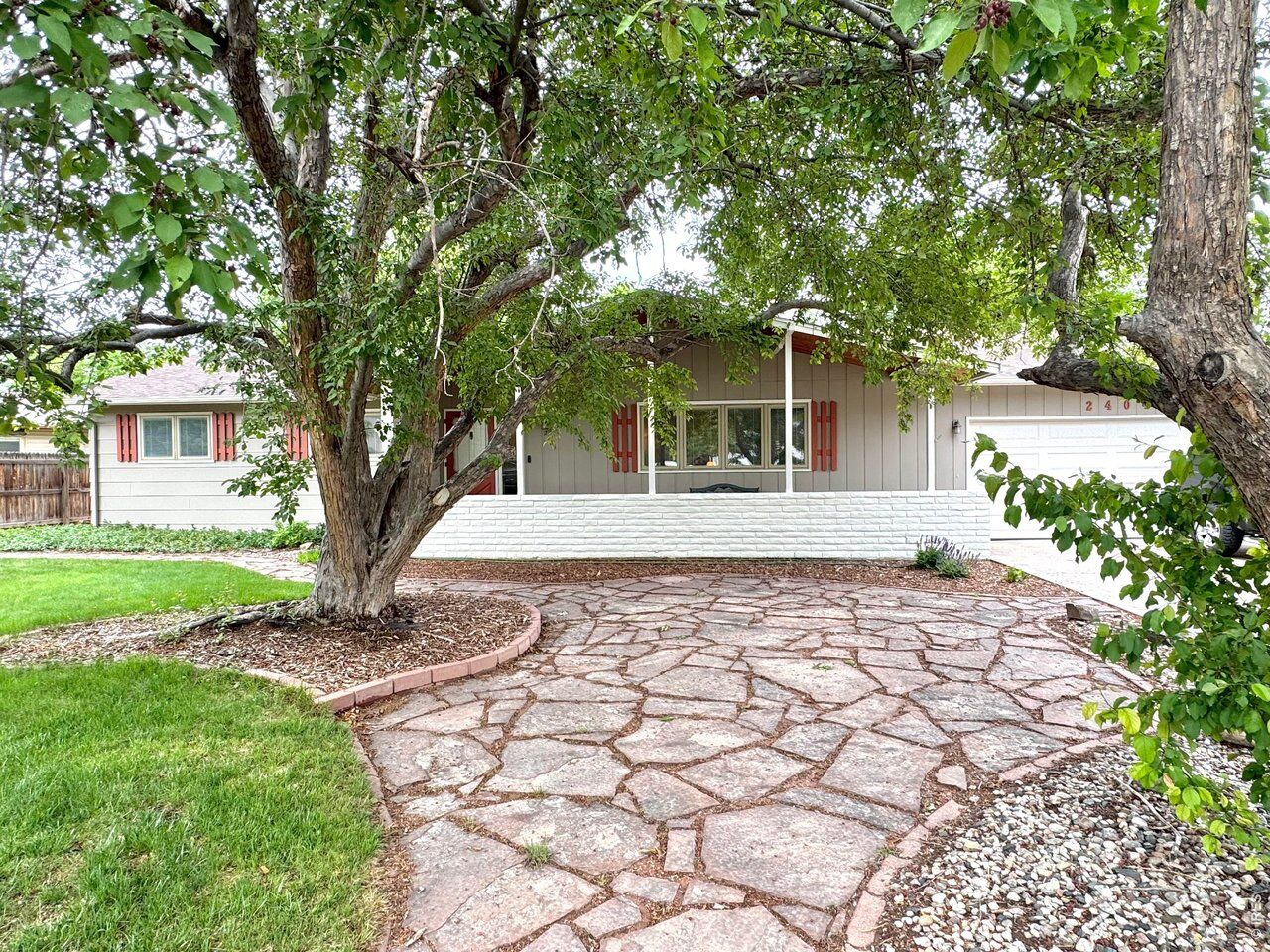 Property Photo:  2404 Constitution Ave  CO 80526 