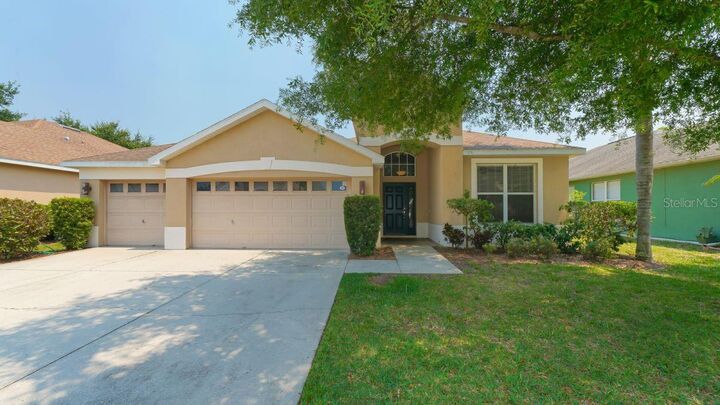 Property Photo: 5453 New Covington Drive FL 34233