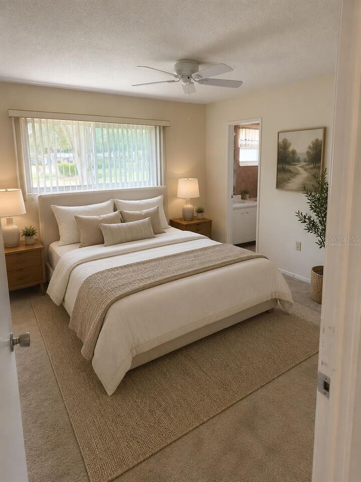 Property Photo:  39 Strathmore Boulevard  FL 34233 