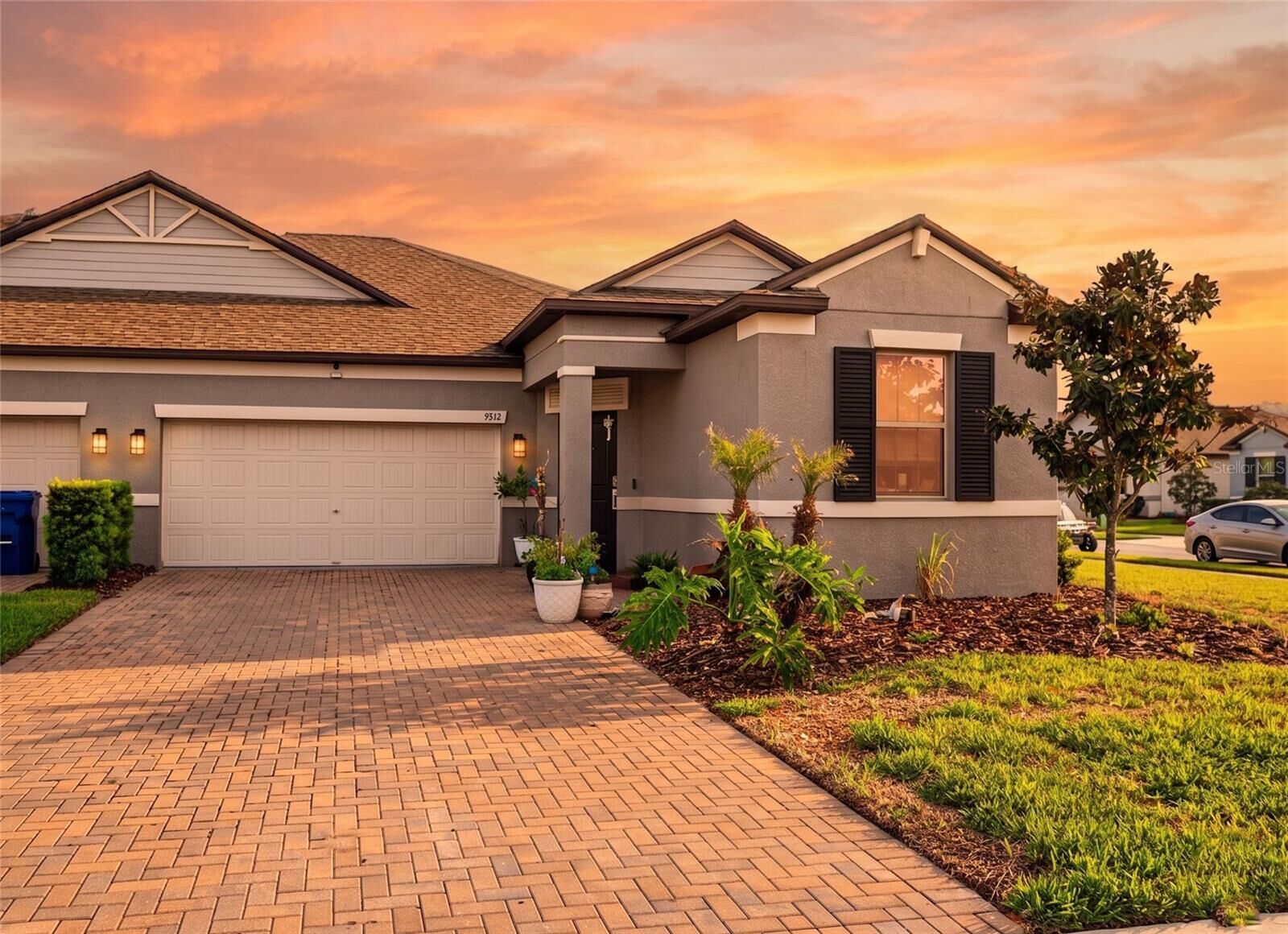 Property Photo:  9882 Campanula Court  FL 34637 