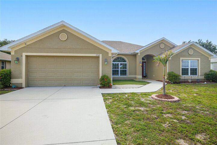 Property Photo: 1502 Navigator Road FL 33983