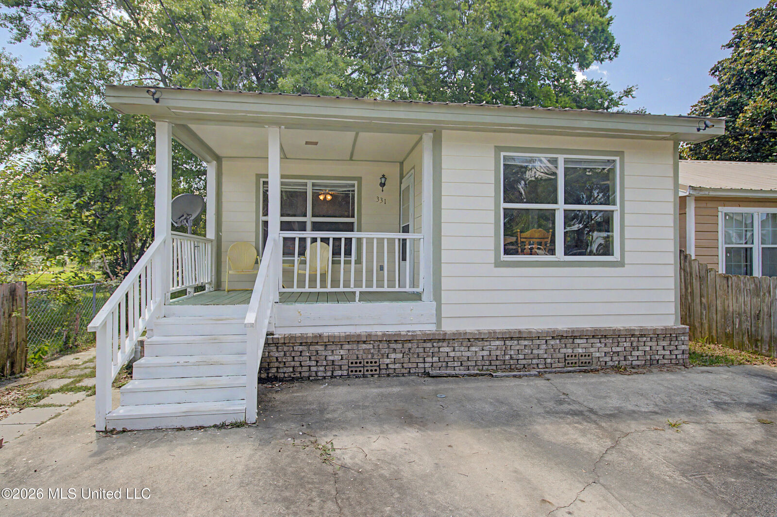 Property Photo:  331 Reynoir Street  MS 39530 