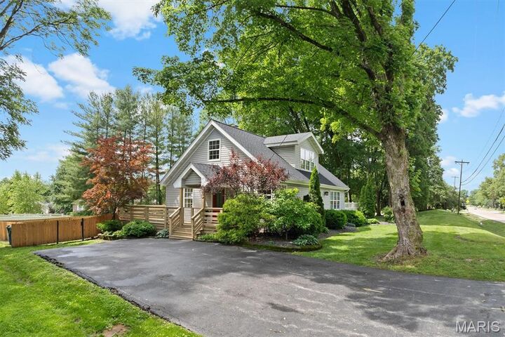 Property Photo:  327 Glen Carbon Road  IL 62034 