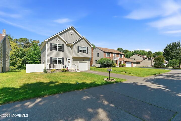 Property Photo:  1346 Lee Way  NJ 08731 