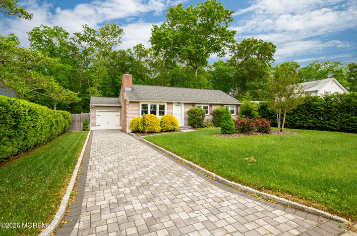 Property Photo:  7 Boxwood Terrace  NJ 08755 