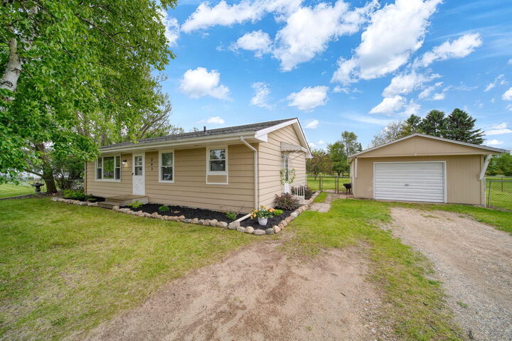Property Photo:  283 Somerset Drive  MI 49233 