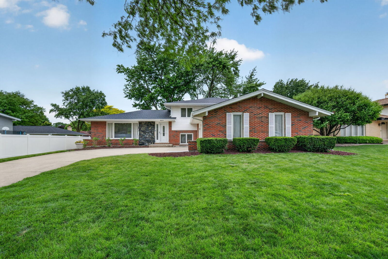 Property Photo: 8632 Clifford Drive IL 60561