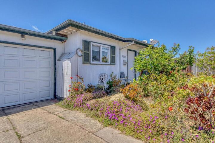 Property Photo:  1833 Waring Street  CA 93955 