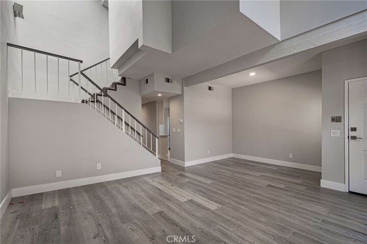 Property Photo:  6323 Reseda Boulevard 2  CA 91335 