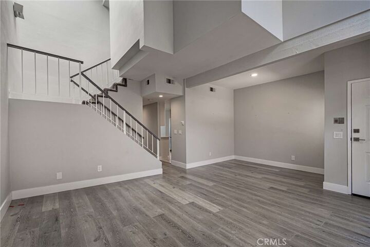 Property Photo:  6323 Reseda Boulevard 2  CA 91335 