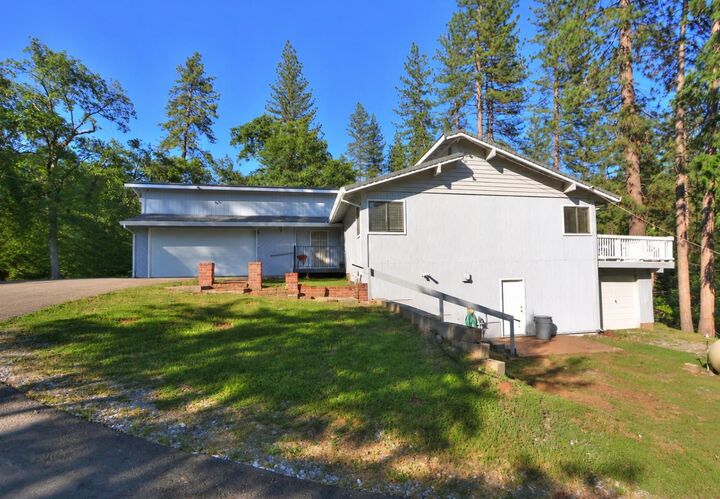 Property Photo: 5421 Shooting Star Road CA 95726