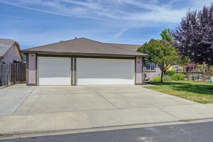Property Photo:  1578 E J  CA 95361 