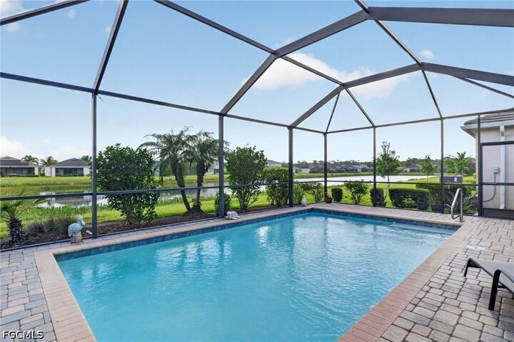Property Photo:  4386 Bluegrass Drive  FL 33916 