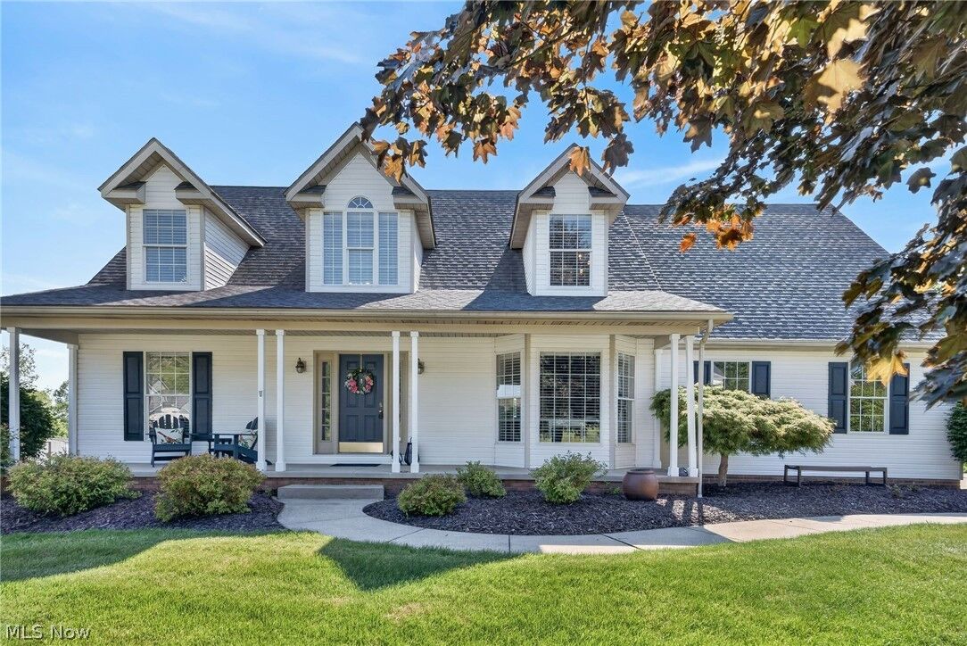 Property Photo: 3312 Woods Trail OH 44240