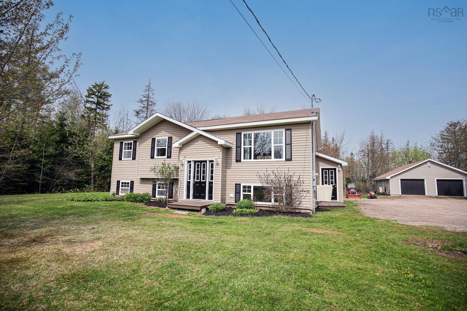 Property Photo: 1223 Southampton Road NS B4H 3Y4