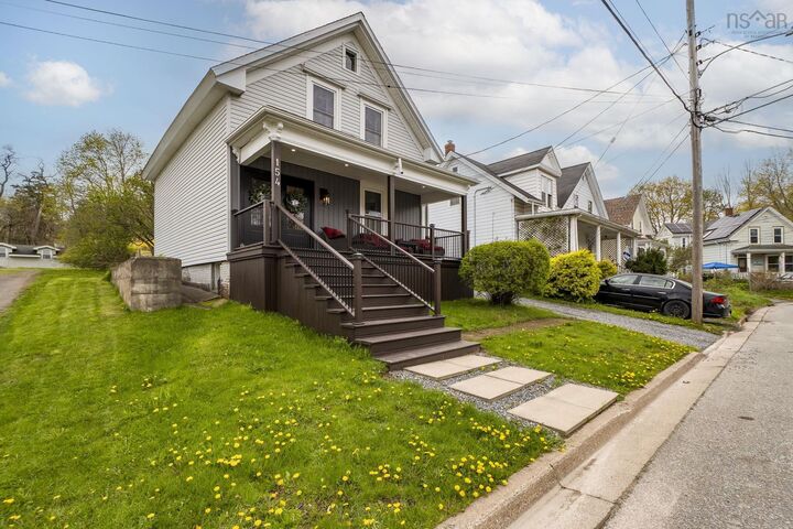 154 Chestnut Street — photo 1