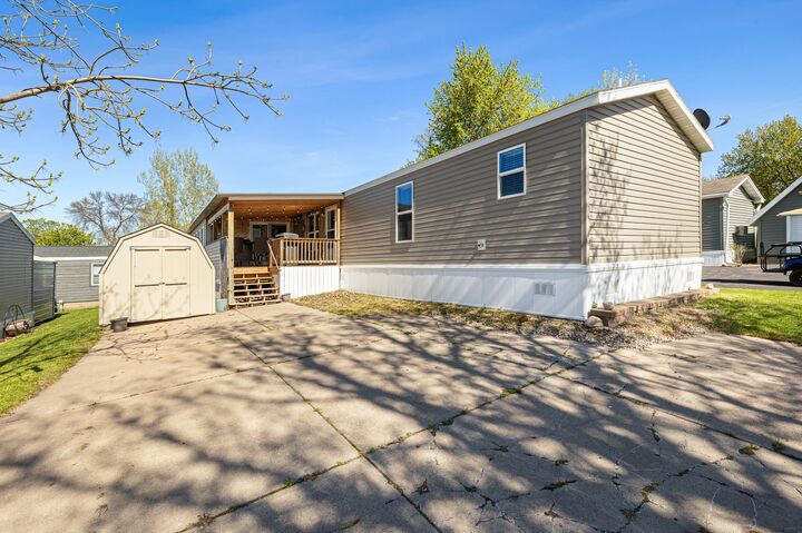 Property Photo: 40196 Tomahawk Drive MN 56386
