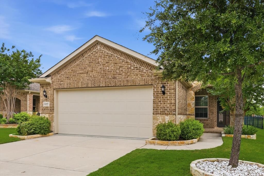 Property Photo: 8877 Cantina Bay Lane TX 75036