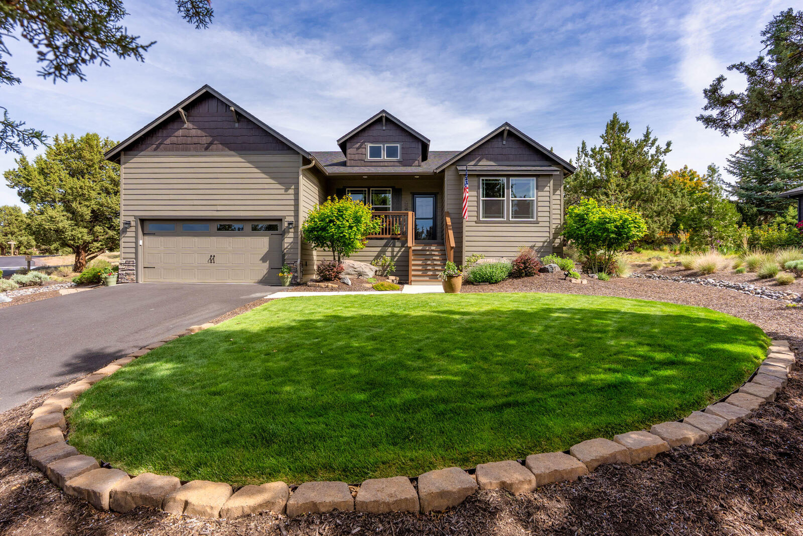 Property Photo:  748 Widgeon Road  OR 97756 
