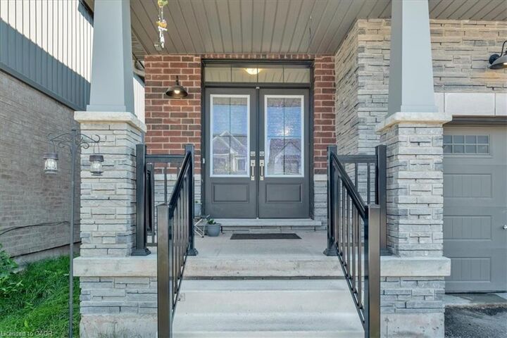 Property Photo: 73 Stern Drive ON L3B 0M3