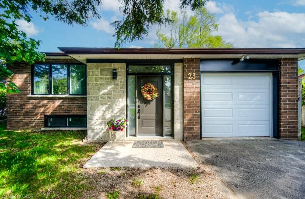 Property Photo: 23 Carberry Road ON N0B 1T0